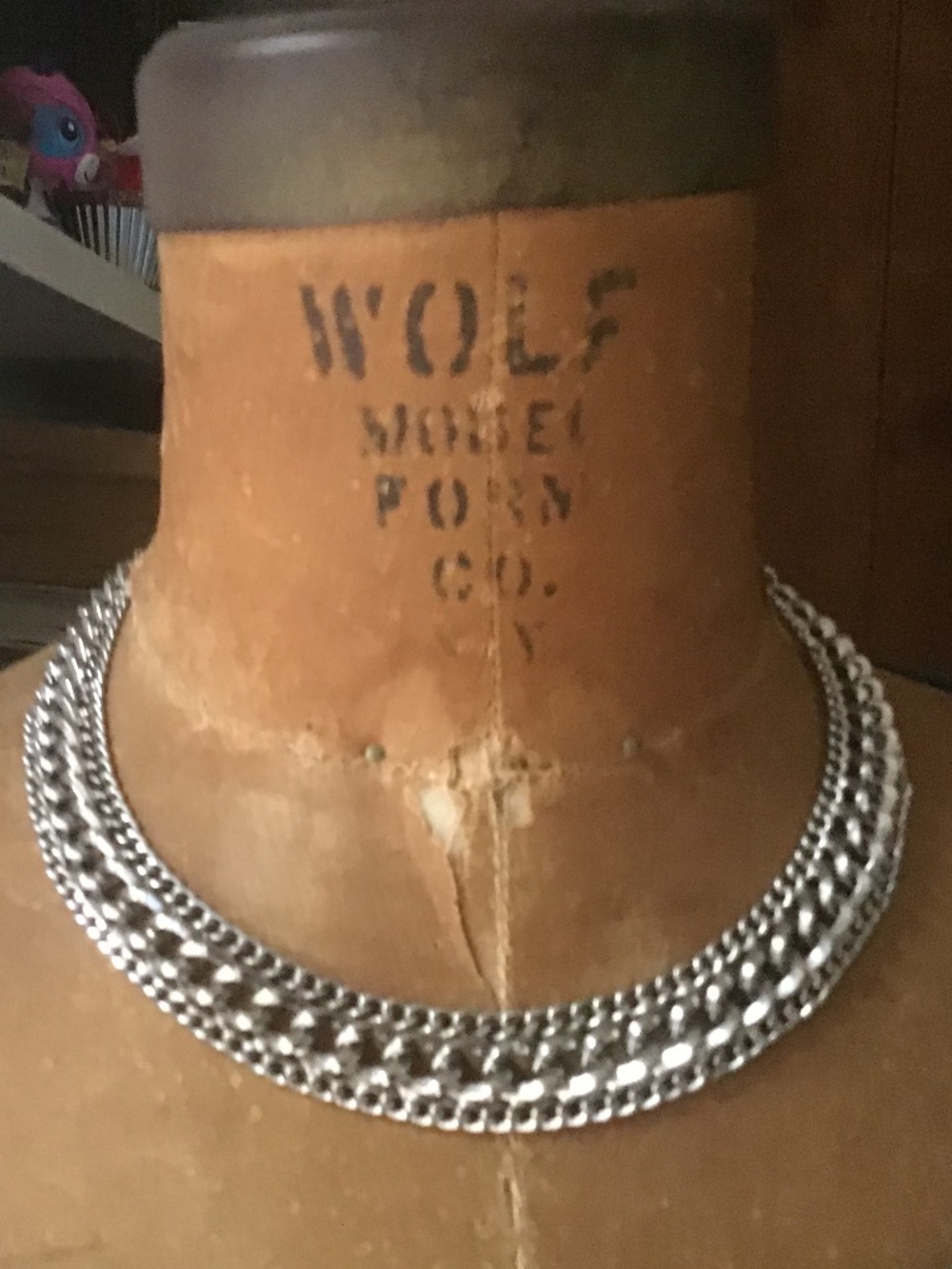 Vintage  signed Sarah Coventry necklace chocker